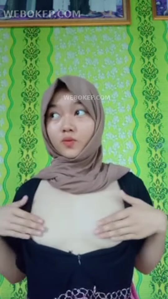 Hijab Gril Masterbation On Laked Mms